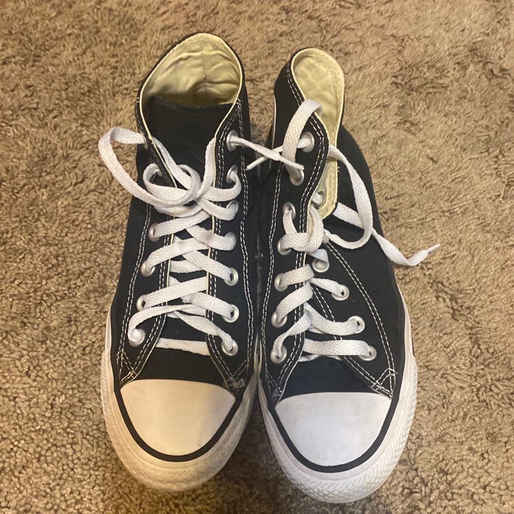 Black converse